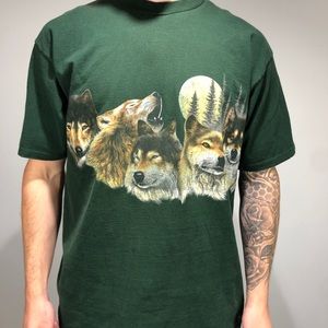 Vintage Wolf animal print tee wraparound print front and back hit